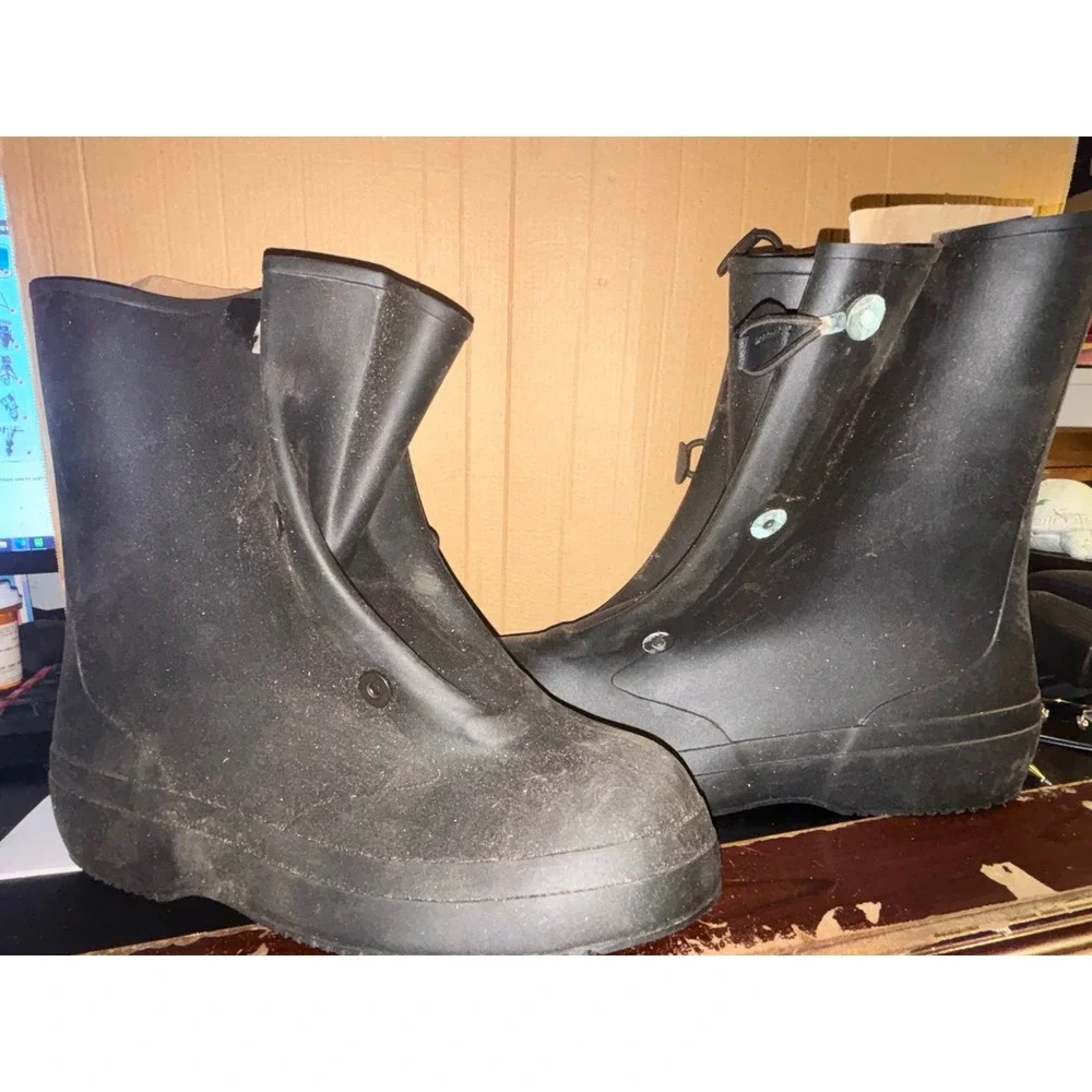 KCA Rubber Overboots Boots Mens Size 10 Black Rain Waterproof Made in USA